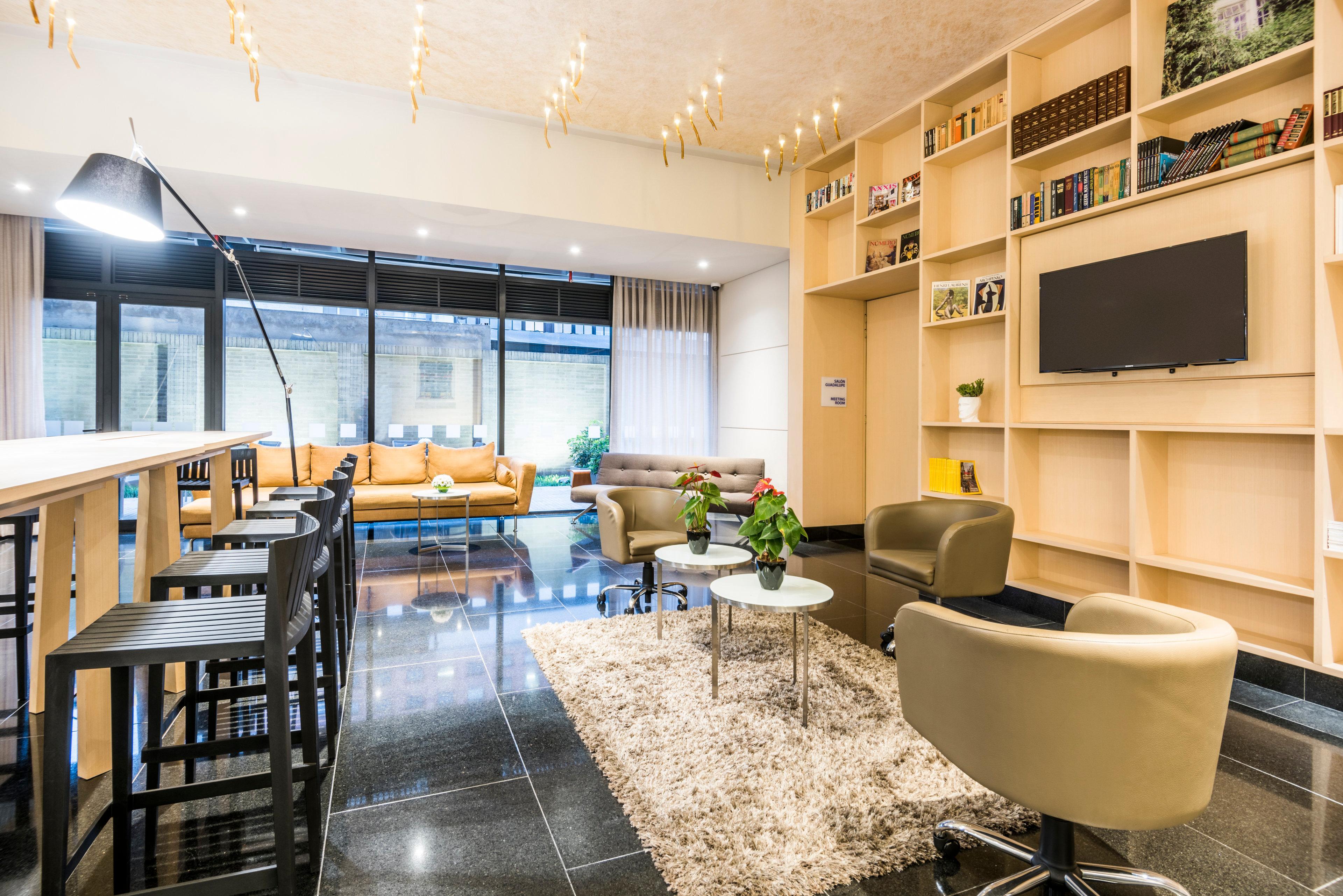 Express & Zona G By Ihg 4*